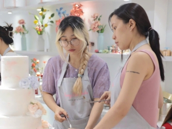 Giá Khóa Học Làm Bánh Kem Chuyên Nghiệp: Tiết Kiệm, Chất Lượng Nhất