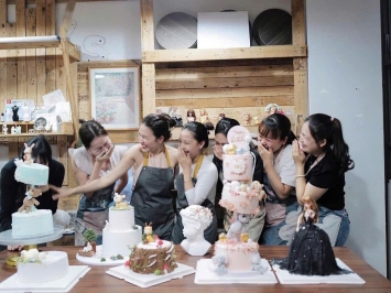 Khóa Học Làm Bánh Kem Ngắn Hạn - Nhanh Chóng Có Nghề, Tự Tin Trổ Tài